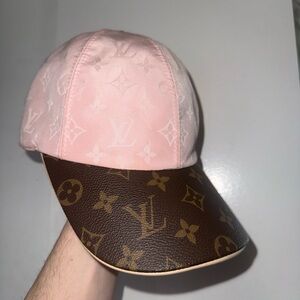 Louis Vuitton Pink Monogram Cap with Brown Monogram Brim